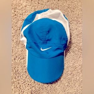 Nike DriFit Running Hat